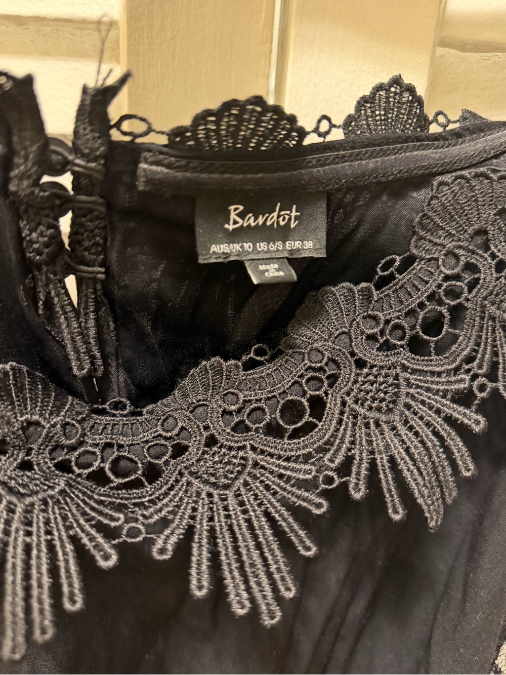 Bardot 🖤 Charlston Off Shoulder Top - Picture 6 of 7